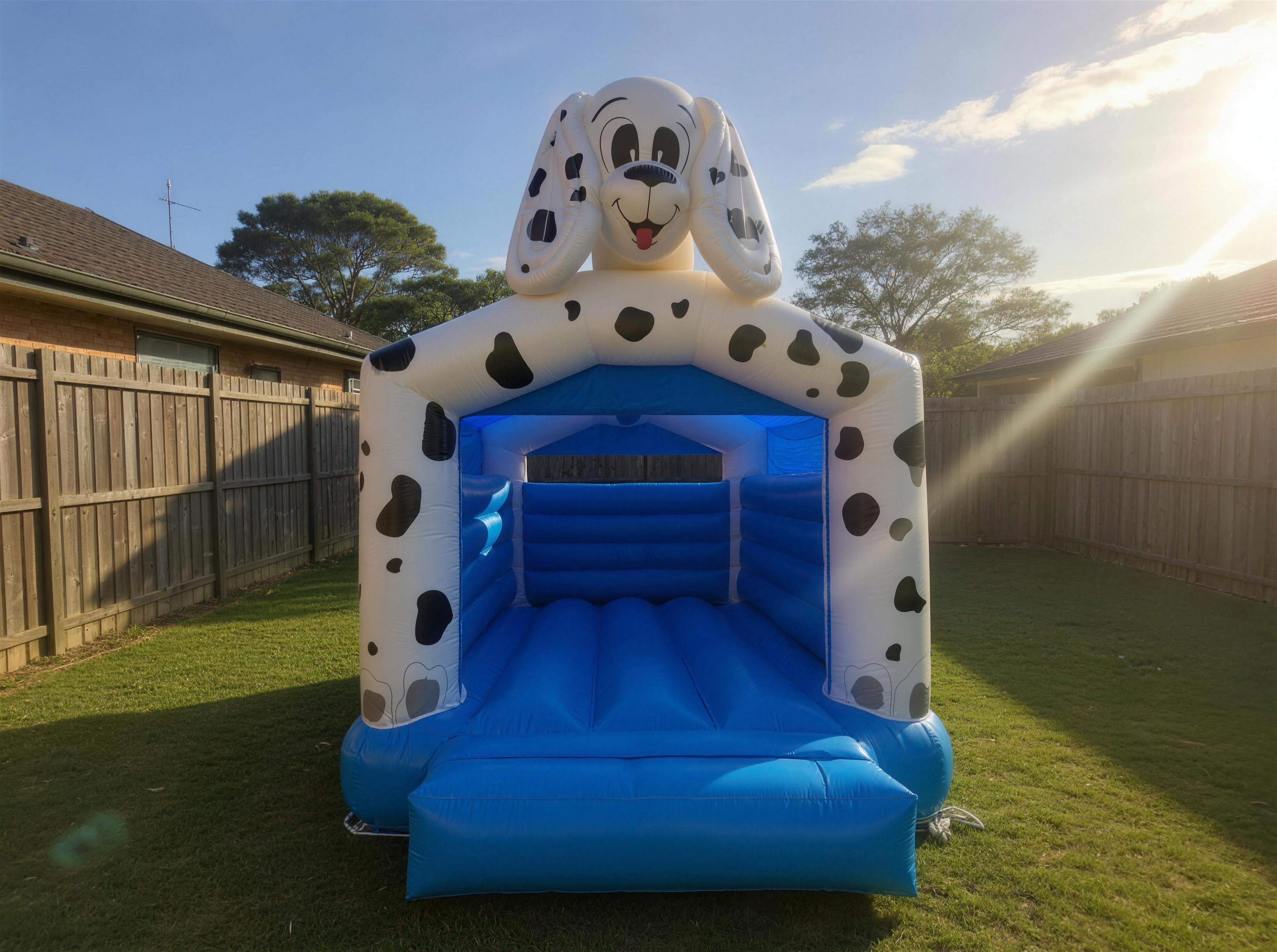 101 Dalmatians jumping castle hire for kids parties on the Central Coast, Newcastle and Hunter Valley.