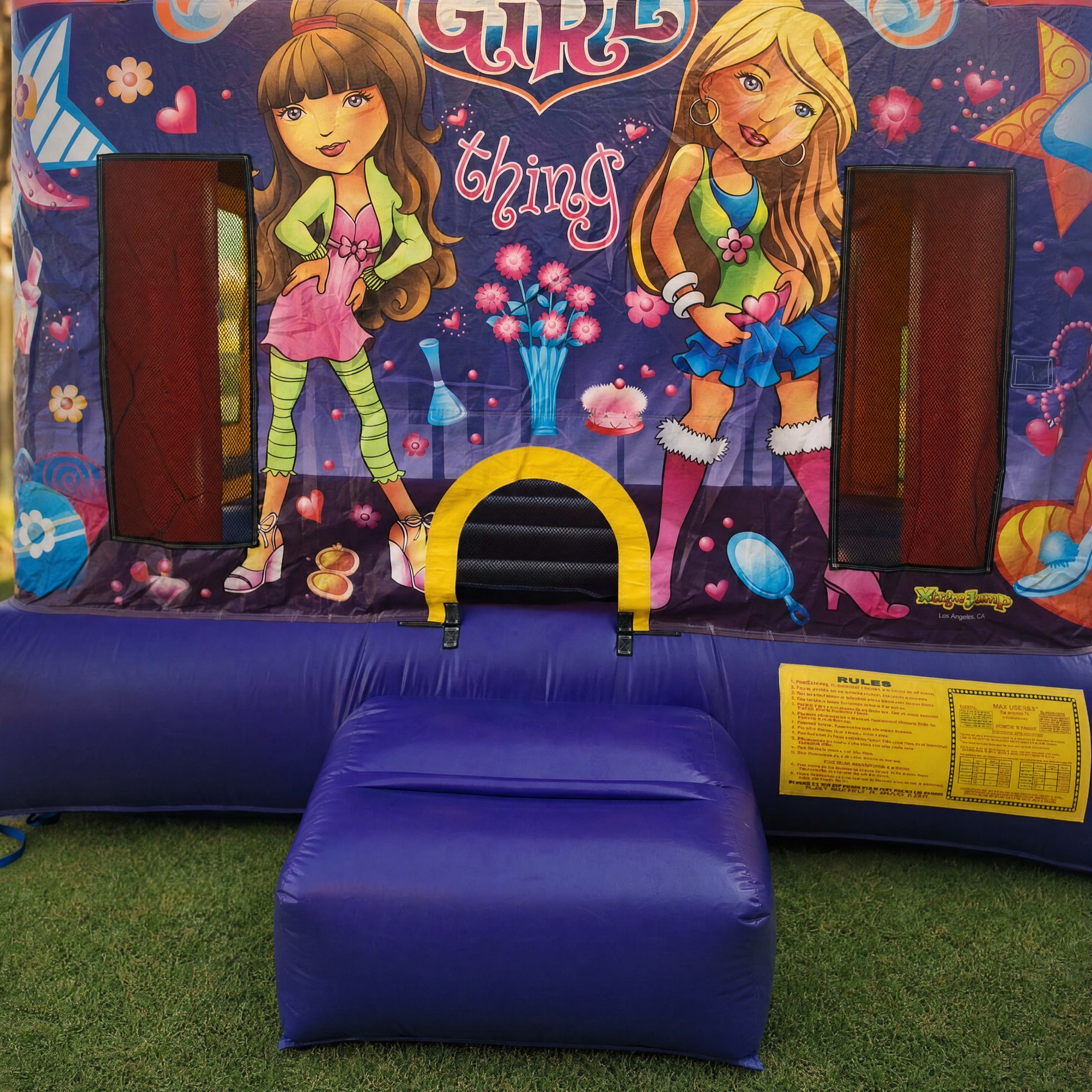 It's a Girl Thing Jumping Castle entrance steps and safety mat detail