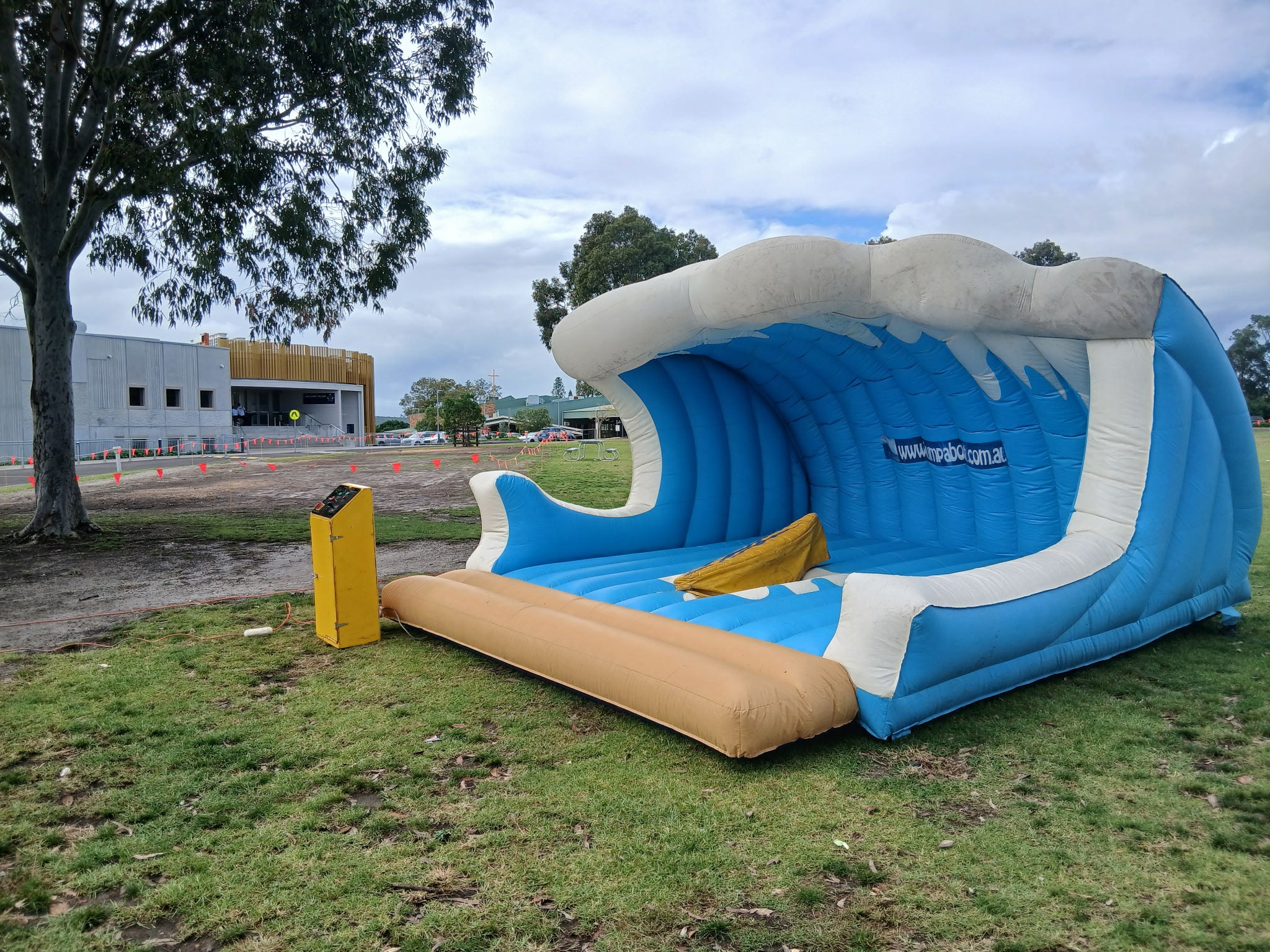 Mechanical Surfboard Hire-thumbmail-8